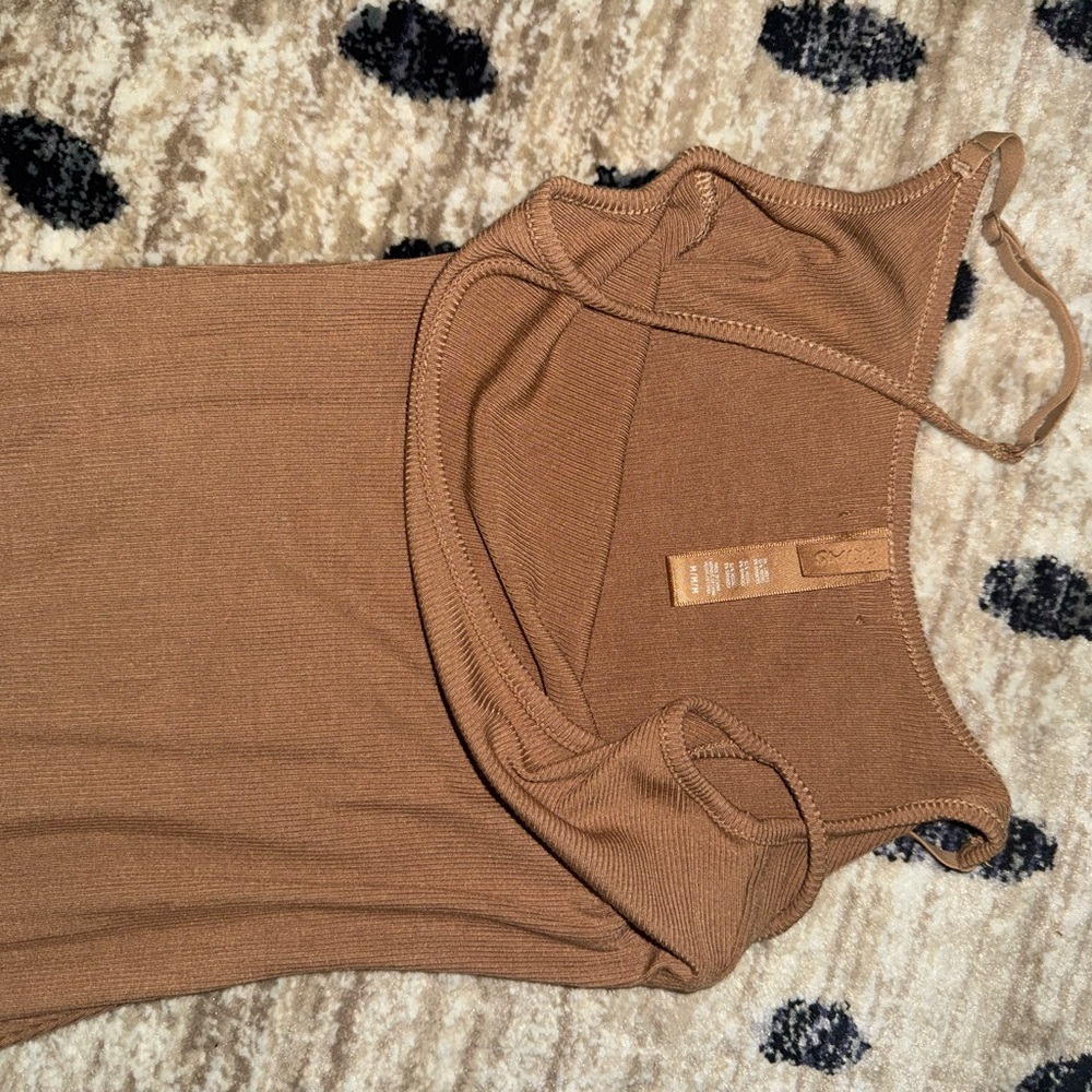 Skims slip dress - Picture 3 of 3